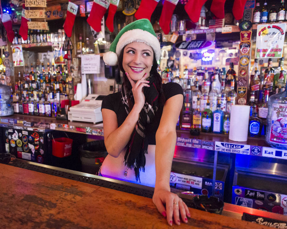 Hogs & Heifers Saloon_0019