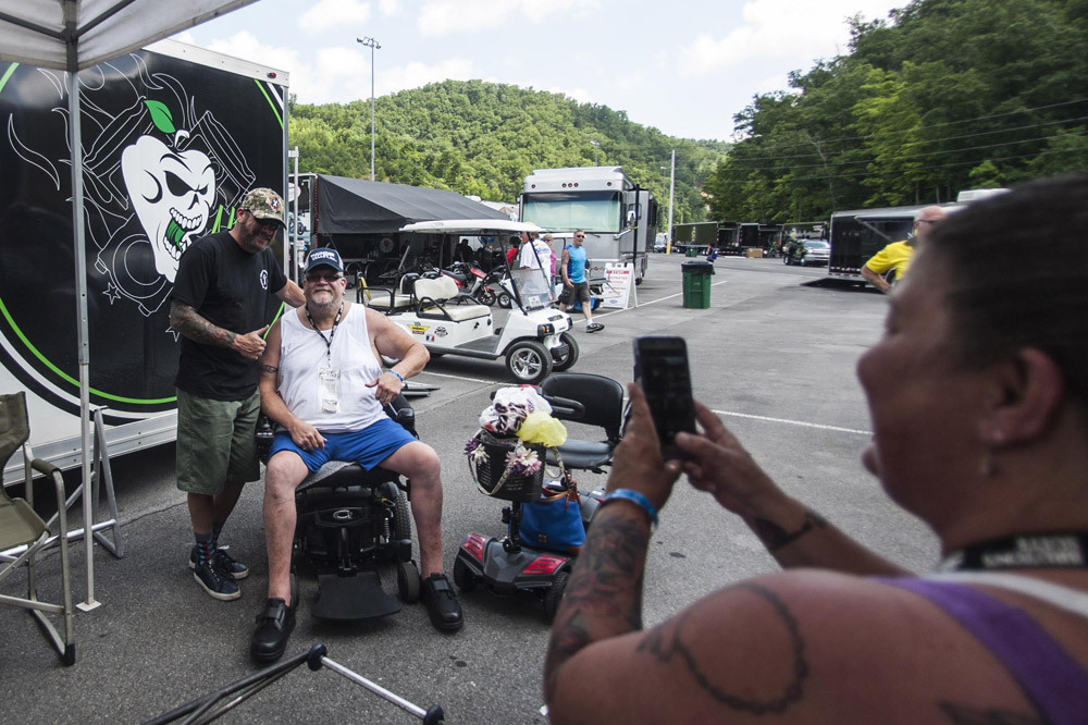 Hogs & Heifers Saloon Las Vegas_0021