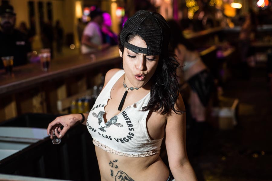 Hogs & Heifers Saloon_Toys Run_601059